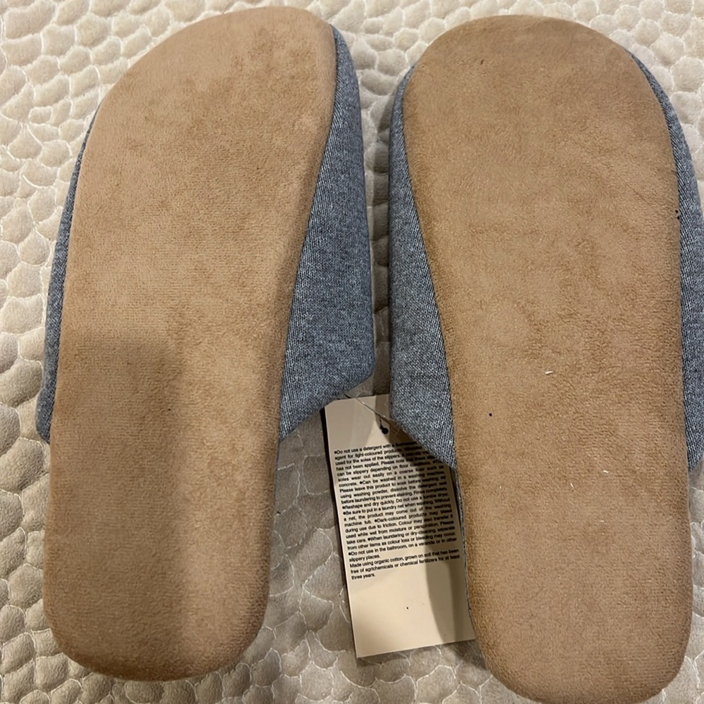 MUJI SLIPPER - Picture 3 of 3